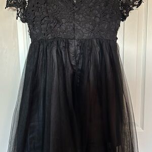 SHEIN Black Lace Midi Dress